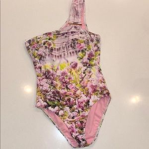 Chic Ted Baker One Shoulder Maillot